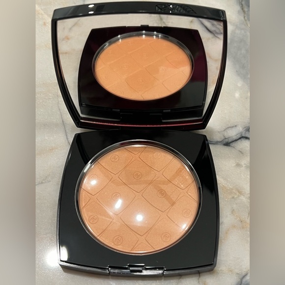 ✨NEW✨ CHANEL Les Beiges Oversize Healthy Glow Sunkissed Powder - Limited Edition - Picture 6 of 6